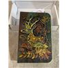 Image 4 : Gorgeous Ornate Multi-Colored Elk Embossed LED Book Lamp