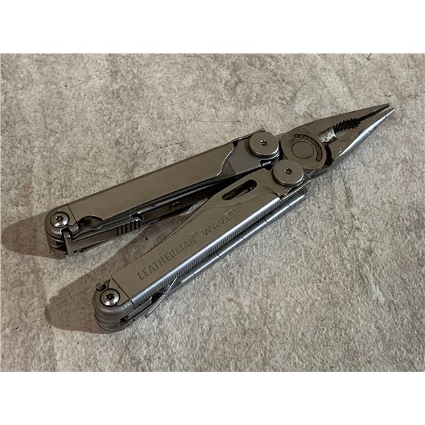 Leatherman Wave Multi-Tool