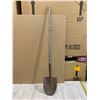 Image 1 : Wooden Handled Spade Shovel