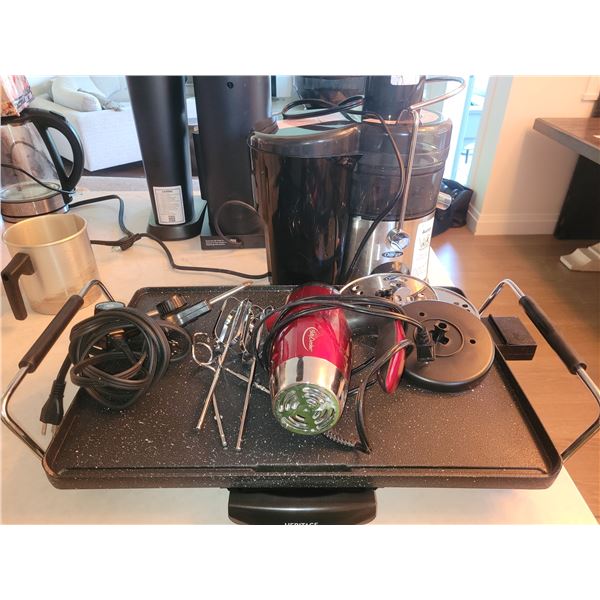 Omega Juicer, Mixer, Grill A