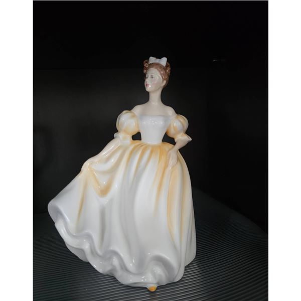 Royal Doulton Porcelain Figurine Natalie in Soft Yellow and White