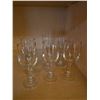 Image 2 : Glassware Collection Featuring Stemmed Glasses, Mugs, and Decorative Bowls