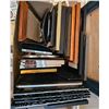 Image 3 : Picture Frames and Wall Hooks Collection