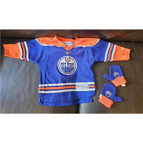 Reebok Edmonton Oilers Toddler Jersey and Mitten Set, Size 2-4T