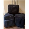 Image 3 : Samsonite Three-Piece Black Luggage Set with Rolling Carry-On, Medium, and Large Suitcases