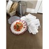 Image 5 : Kitchenware and Home Linens Lot with Wall Clock and Decor