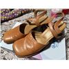 Image 5 : Five Womens Shoes Including Sandals, Loafers, and Espadrilles