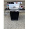 Image 1 : Cuisinart 3-Burner Propane Gas Grill with Accessories