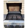 Image 4 : Cuisinart 3-Burner Propane Gas Grill with Accessories