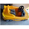 Image 4 : Childrens Push Car and Double-Sided Easel with Accessories