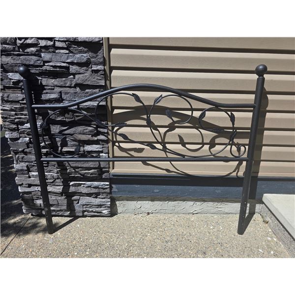 Black Metal Headboard with Decorative Leaf Motif