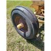 Image 22 : Minneapolis-Moline U. Single hyd. 14.9-38 tires, 540 PTO, run with a prime, require carb clean.. S/N