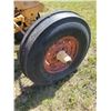 Image 24 : Minneapolis-Moline U. Single hyd. 14.9-38 tires, 540 PTO, run with a prime, require carb clean.. S/N