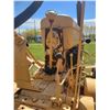 Image 26 : Minneapolis-Moline U. Single hyd. 14.9-38 tires, 540 PTO, run with a prime, require carb clean.. S/N