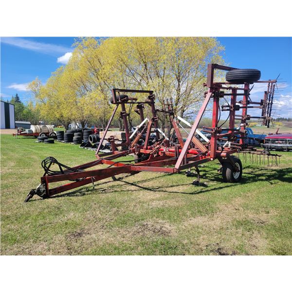 Mel-Cam approx. 28ft Deep tillage c/w 4 & 3 tine harrows & hyd. ram.