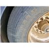 Image 10 : 2000 Cancade Super B Grain trailer. 28ft lead trailer, 31ft rear trailer. V.G Hankook 11R24.5 tires.