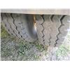 Image 13 : 2000 Cancade Super B Grain trailer. 28ft lead trailer, 31ft rear trailer. V.G Hankook 11R24.5 tires.