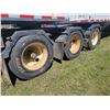 Image 14 : 2000 Cancade Super B Grain trailer. 28ft lead trailer, 31ft rear trailer. V.G Hankook 11R24.5 tires.