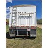 Image 22 : 2000 Cancade Super B Grain trailer. 28ft lead trailer, 31ft rear trailer. V.G Hankook 11R24.5 tires.