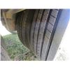 Image 28 : 2000 Cancade Super B Grain trailer. 28ft lead trailer, 31ft rear trailer. V.G Hankook 11R24.5 tires.