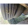 Image 31 : 2000 Cancade Super B Grain trailer. 28ft lead trailer, 31ft rear trailer. V.G Hankook 11R24.5 tires.