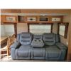 Image 23 : 2005 Open Road 5th wheel Holiday trailer, approx. 36 ft, 3 slides, awning, queen size bed, shower, w