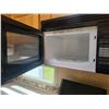 Image 30 : 2005 Open Road 5th wheel Holiday trailer, approx. 36 ft, 3 slides, awning, queen size bed, shower, w