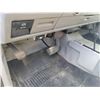 Image 18 : 1992 Chevy 4x4 K1500, 5.7 auto, 4WD, runs with a prime, showing 423,633 Kms, VIN: 1GCEK14H4NE137555