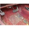 Image 22 : 1993 GMC C1500, auto, 5.7 engine, 2WD, runs with a Prime, has fuel pump issues, Full load cloth inte