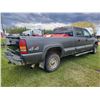 Image 4 : 2002 Chevy 2500 HD, 6.6 Duramax diesel, auto, crew cab, long box, 5th wheel rails, 150-gal road vaul