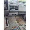 Image 21 : 1993 GMC K2500, ext. cab, long bed, 4x4 auto, 6.5 turbo diesel, 150-gal tidy tank c/w pump, trailer 