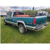 Image 6 : 1993 GMC K2500, ext. cab, long bed, 4x4 auto, 6.5 turbo diesel, 150-gal tidy tank c/w pump, trailer 
