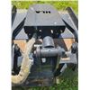 Image 6 : 78 HLA Skidsteer Grapple bucket c/w cutting edge & flat face couplers. Used very little.