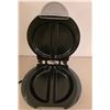 Image 5 : New Cosmopolitan Hot Basket, Serving Trays, Bowl, and 4 Corning Ware Casserole Dishes