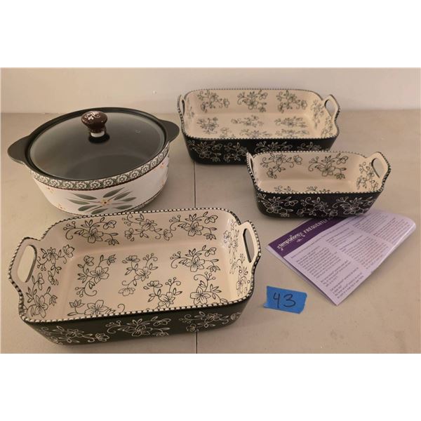 Temp-Tations Black Floral Lace Bakeware Set and Green Pattern Casserole Dish