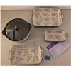 Image 2 : Temp-Tations Black Floral Lace Bakeware Set and Green Pattern Casserole Dish