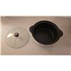 Image 3 : Temp-Tations Black Floral Lace Bakeware Set and Green Pattern Casserole Dish