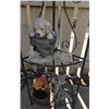 Image 2 : Metal Garden Shelf With Animal Figurines and Solar Lights