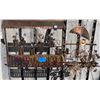Image 1 : Metal Wall Decoration With Flower and Umbrella Design