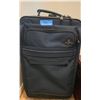 Image 2 : Three Luggage Pieces in Black, Red, and Brown