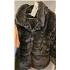 Image 2 : Brown Suede Tote Bag with Leather Accents and Faux Fur Jacket