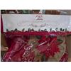 Image 4 : Christmas Decor Lot Featuring Santa-Themed Items and Textiles