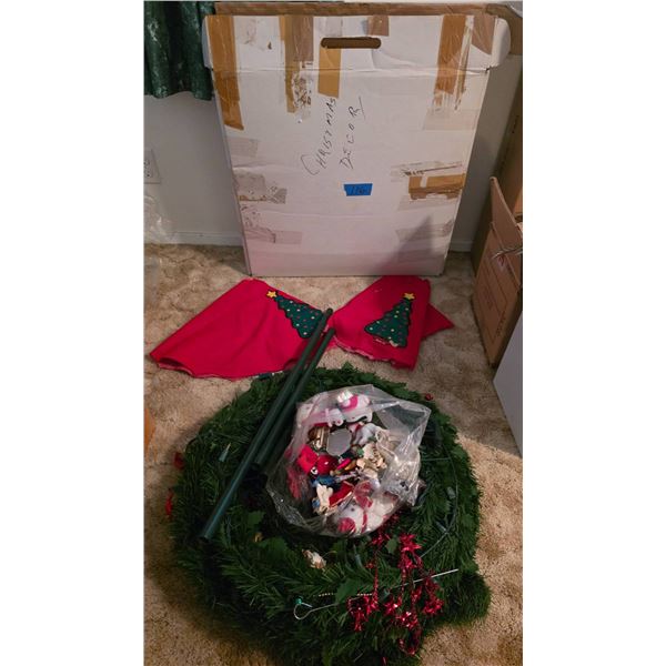 Collapsible Christmas Tree With Skirt and Decorations