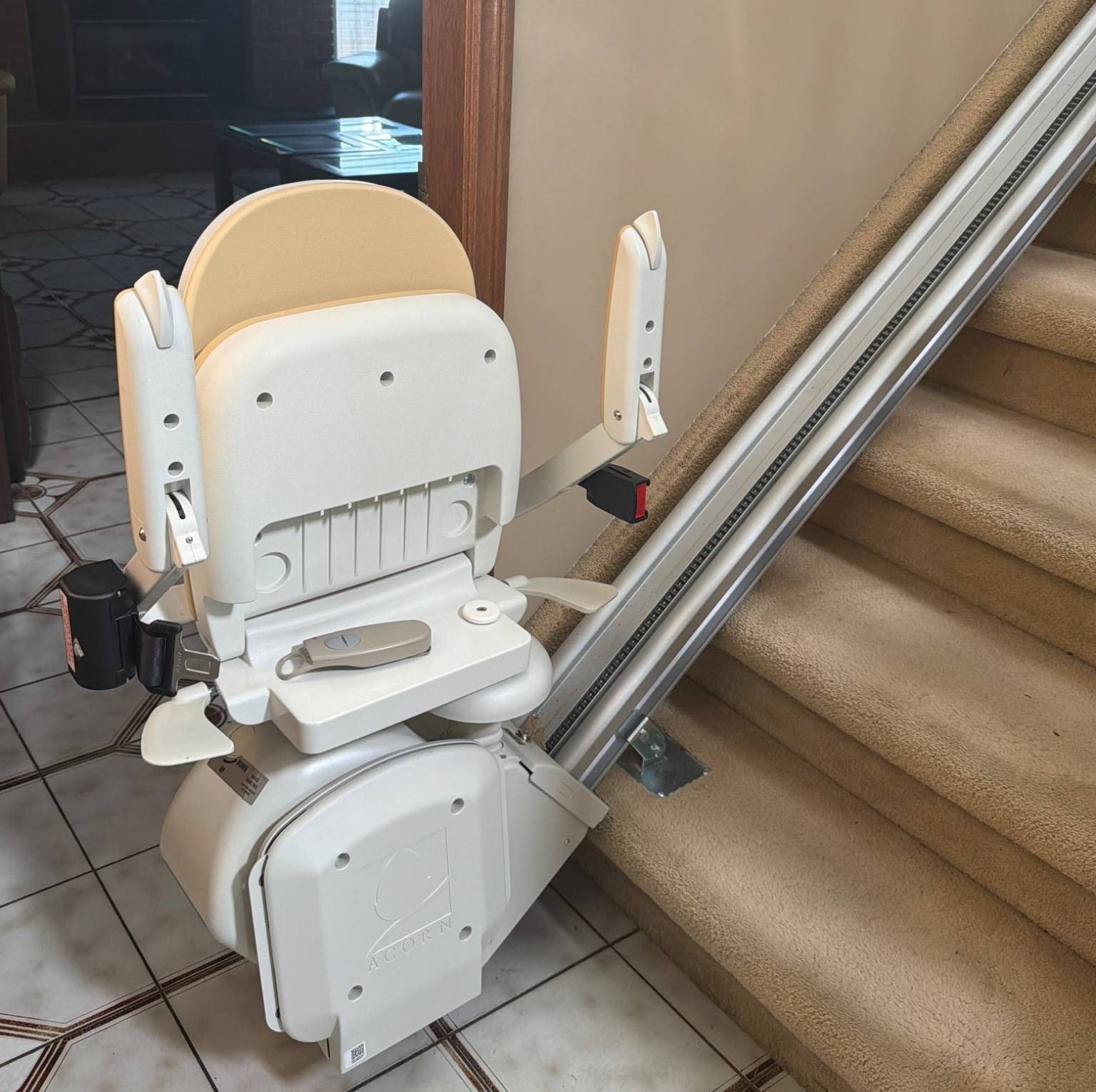 Acorn Remote Control Acorn Motorized Stair Lift with Remote Control and Track System - Beck ...