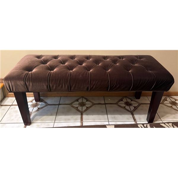 Tufted Velvet Upholstered Bench with Wooden Legs