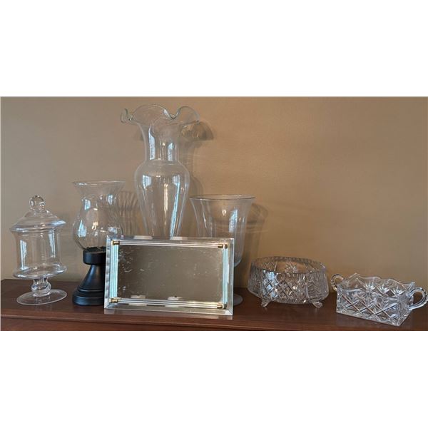 Crystal Vessels With Decorative and Elegant Appeal