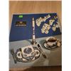 Image 13 : Vintage and New Table Linens and Accessories