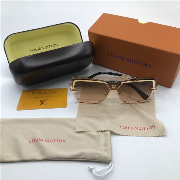 BRAND NEW SUNGLASSES WITH BOX