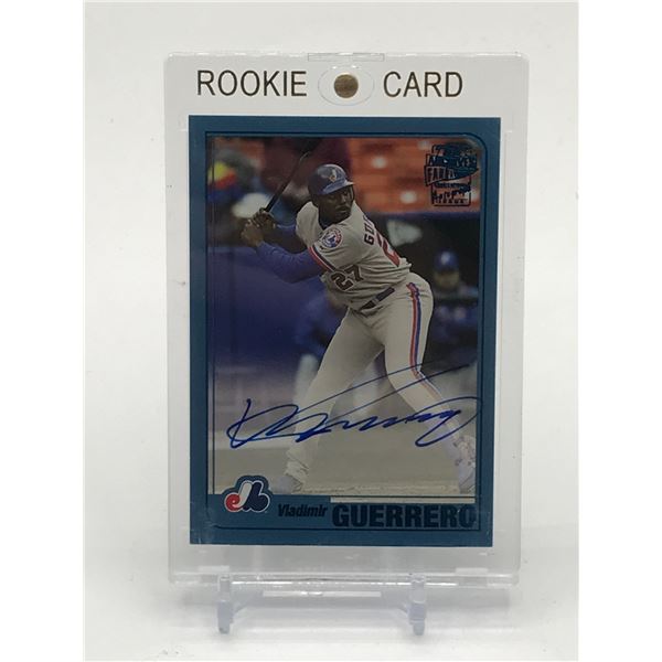 2010 TOPPS VLADIMIR GUERRERO SR SIGNED ROOKIE TRADING CARD 17/25
