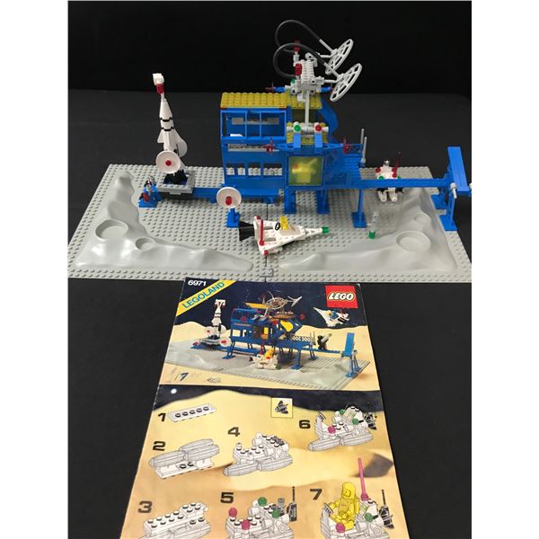 LEGO #6971 SPACE VINTAGE CONSTRUCTED AND COMPLETE